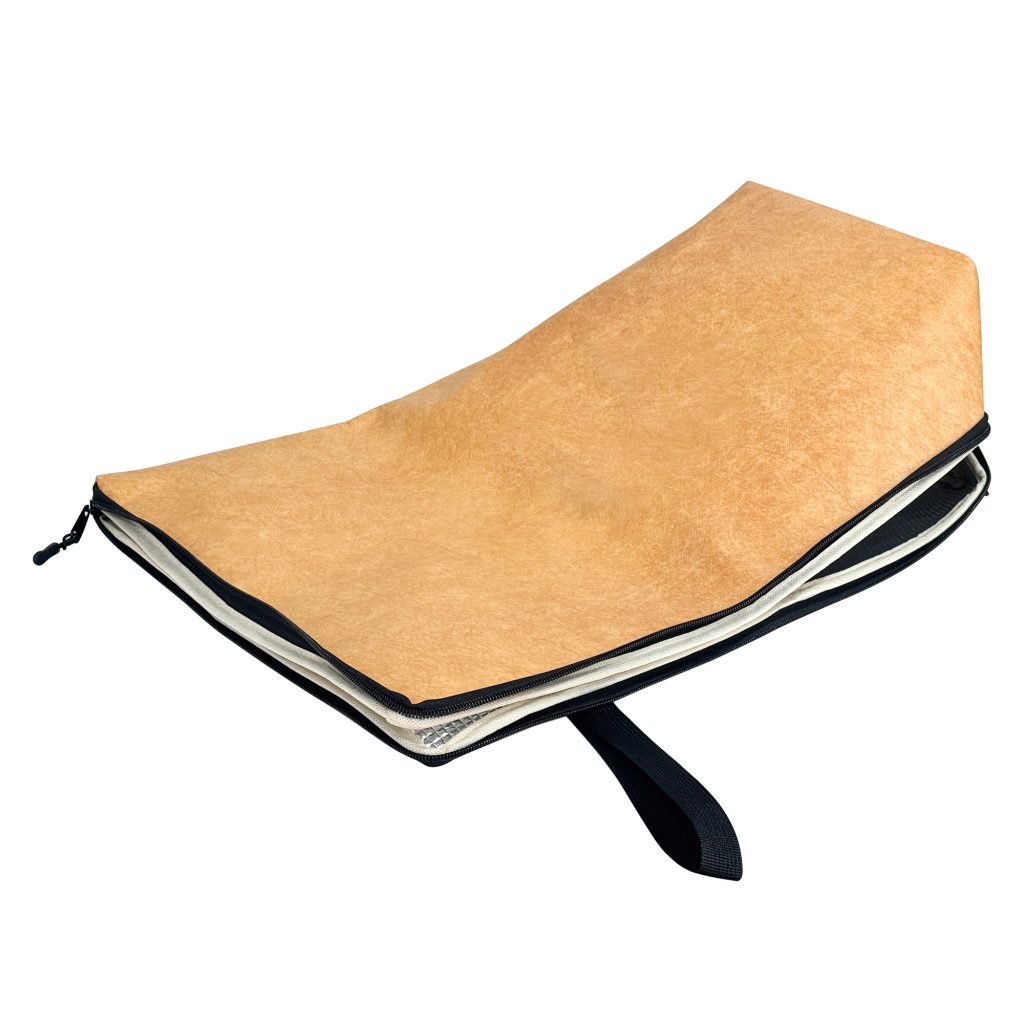 BBQ Resting Blanket for Meat – Insulated Wrap in use