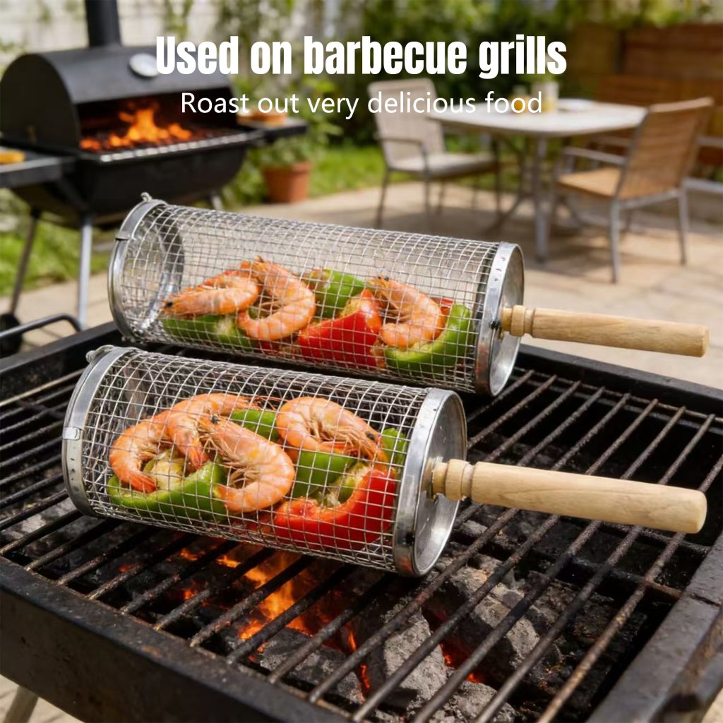 Rotating BBQ Grill Basket with Wooden Handle – 2 Sizes in use