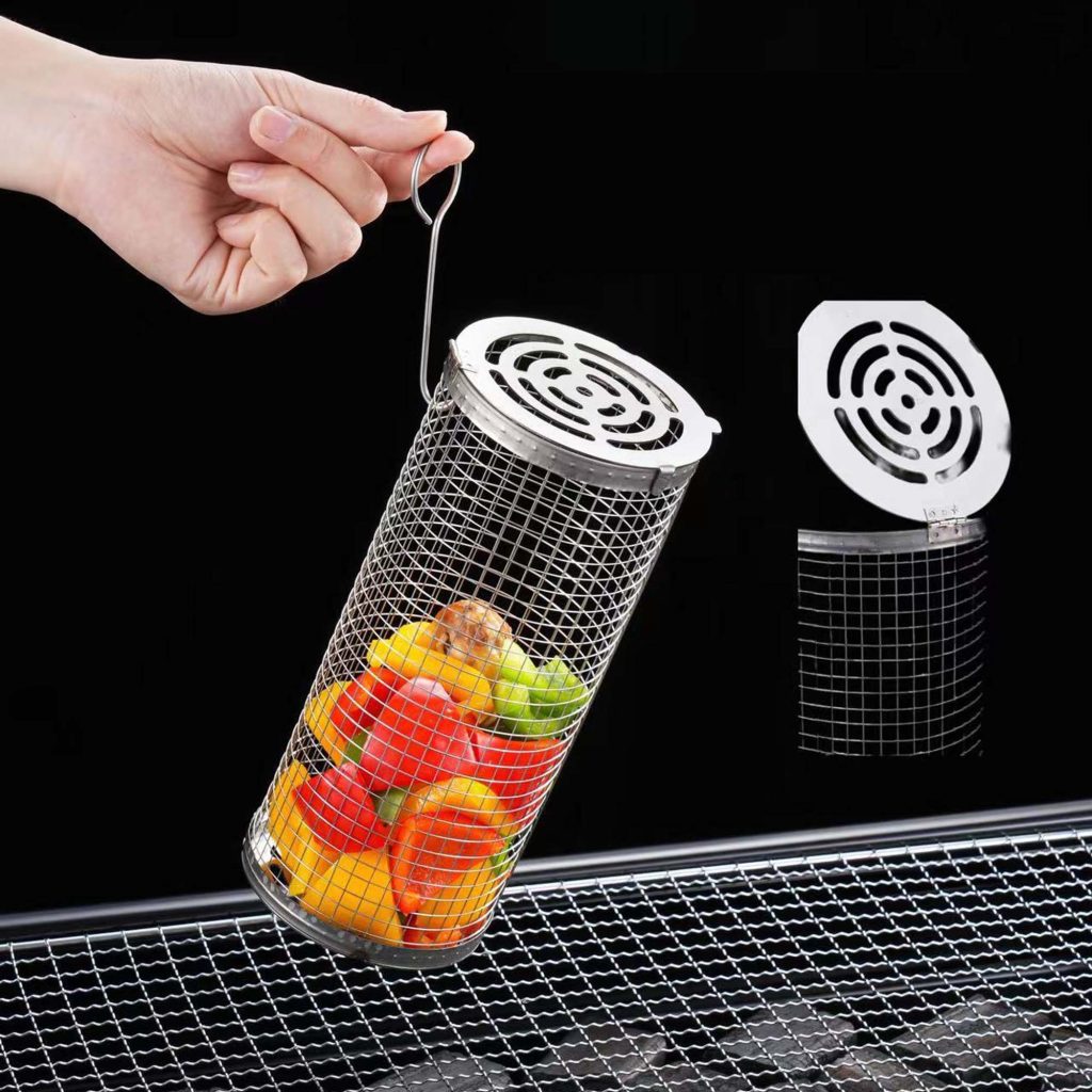 Rotating BBQ Grill Basket Set – 20 cm & 30 cm in use