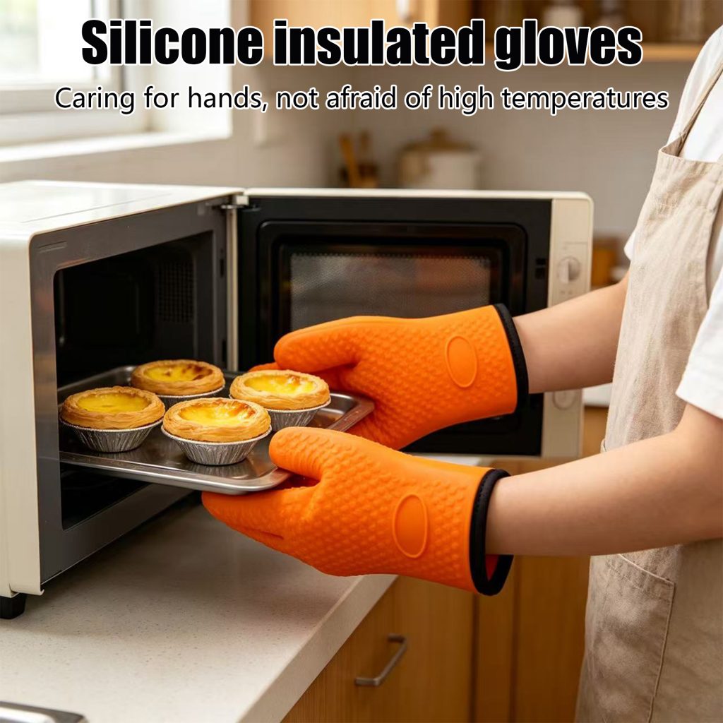 Silicone BBQ Gloves – Cotton-Lined Heat Resistant in use