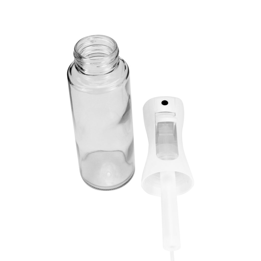 200ml Olive Oil Spray Bottle – White Mist Pump in use