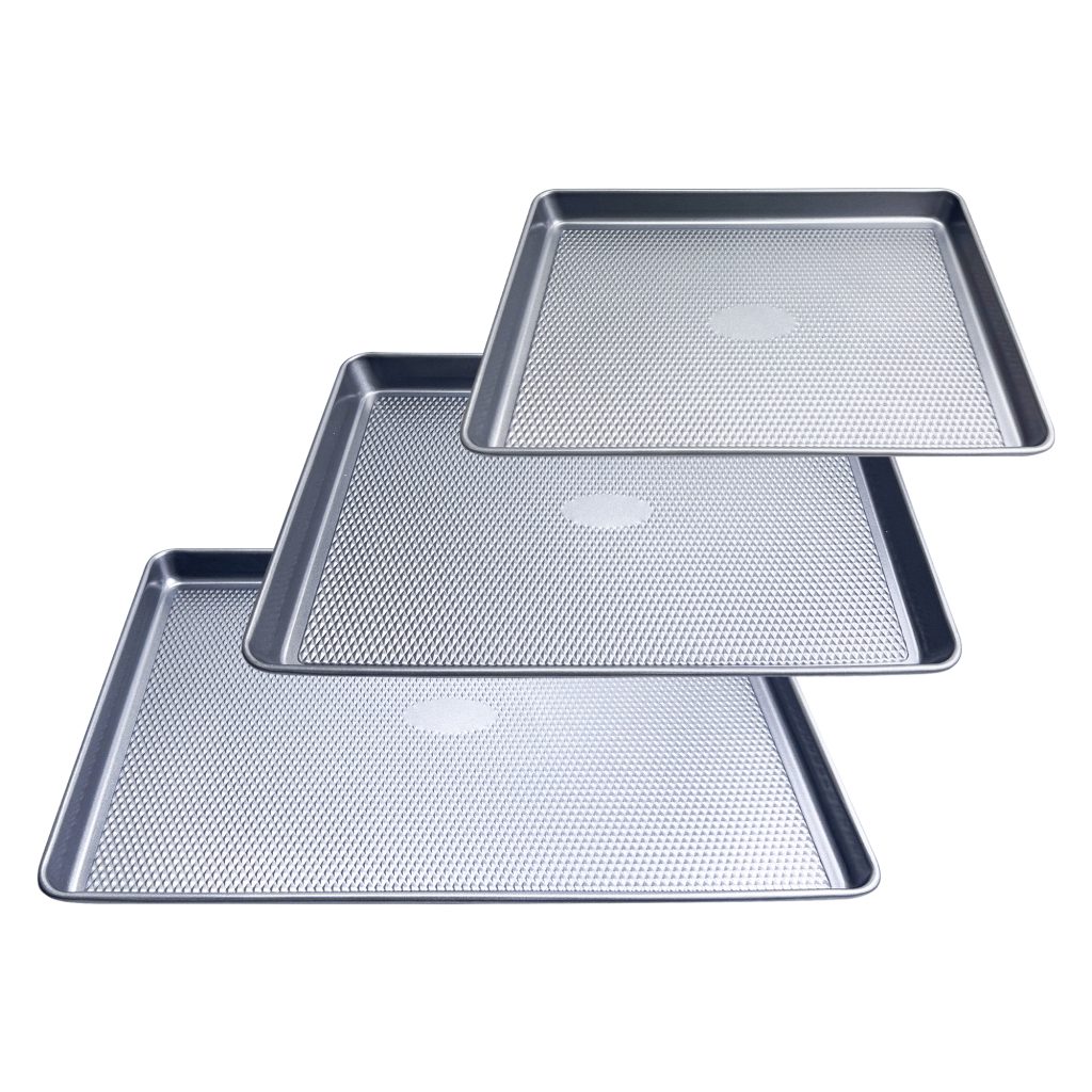 Titanium Baking & Grill Pan – 3 Sizes in use