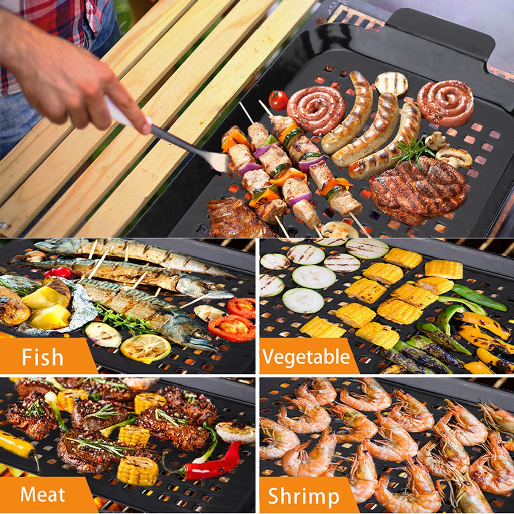 Enamel Mesh BBQ Grill Tray – 2-Piece Set in use