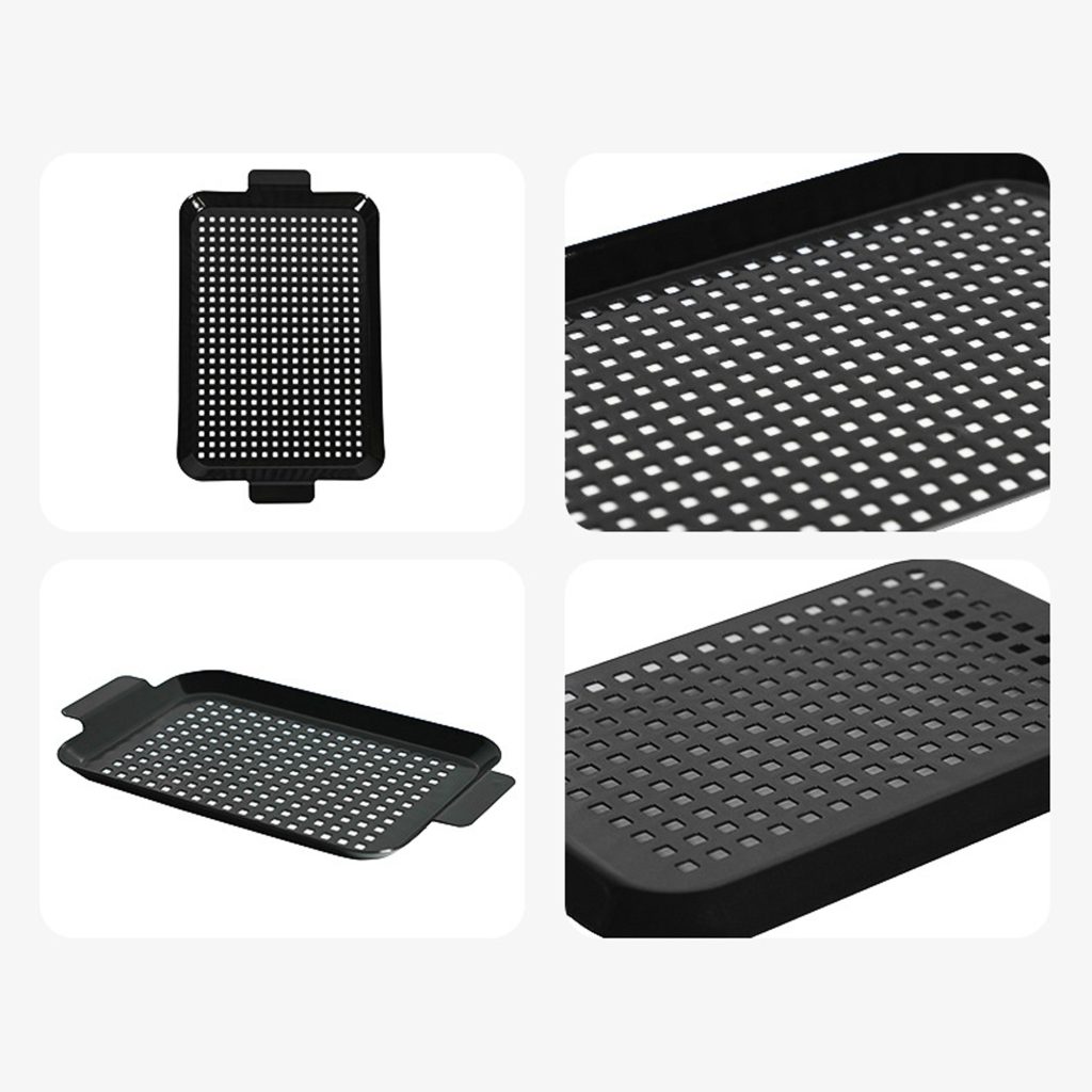 Enamel Mesh BBQ Grill Tray – 2-Piece Set in use