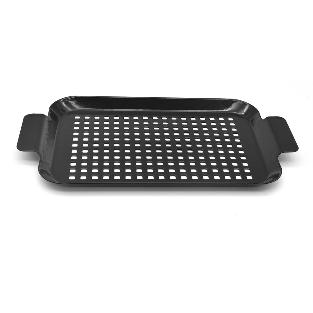 Enamel Mesh BBQ Grill Tray – 2-Piece Set in use