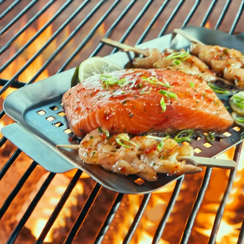 Stainless Drain Grill Pan – 3 Sizes in use
