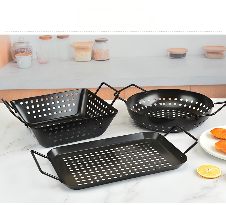 Stainless Oil Drain Tray – 38 cm in use