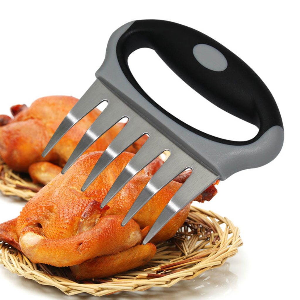 6-Tine BBQ Meat Shredding Claw – Stainless in use